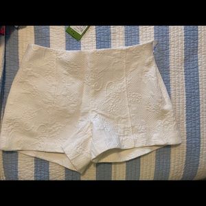 Lilly Pulitzer short